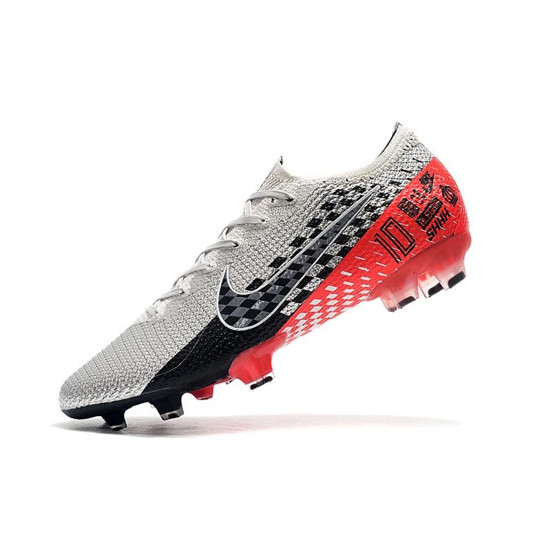 Nike Football Boots UK Nike Mercurial Vapor XIII Elite FG.